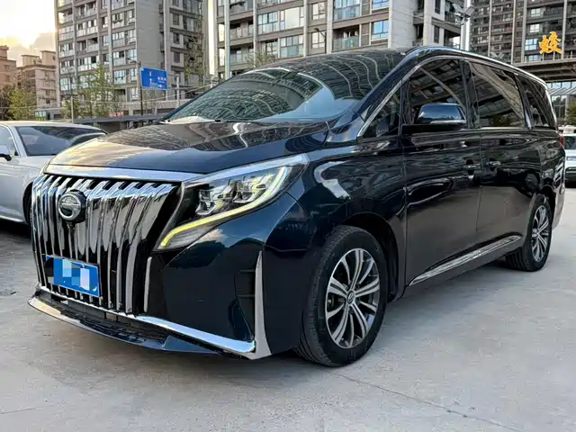 GAC TRUMPCHI M8 2018