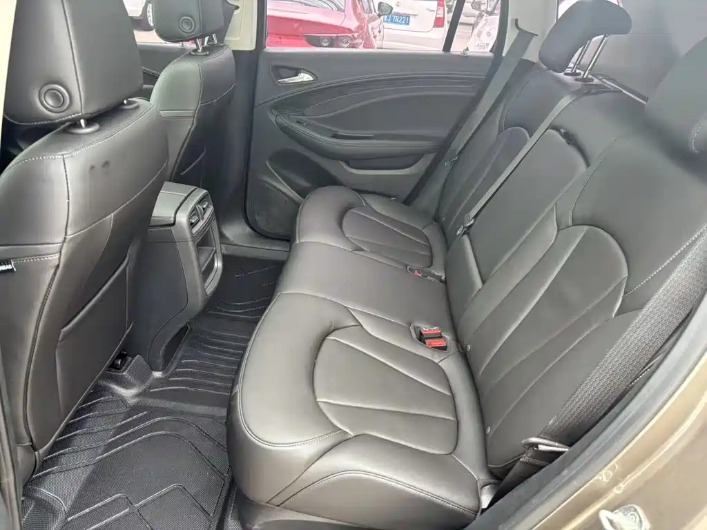 Buick Envision Plus — миниатюра 17