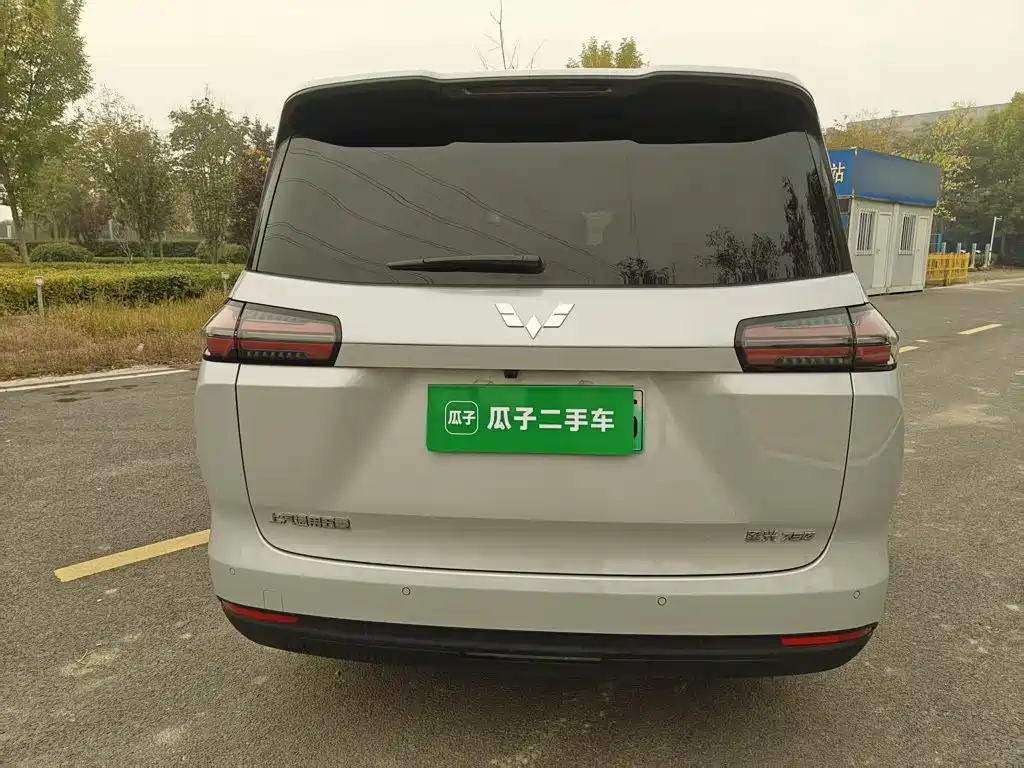 Wuling Xingguang 730 New Energy — миниатюра 6