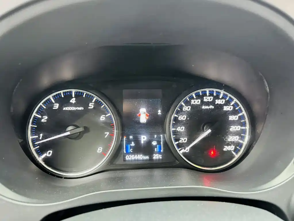Mitsubishi Outlander — миниатюра 6