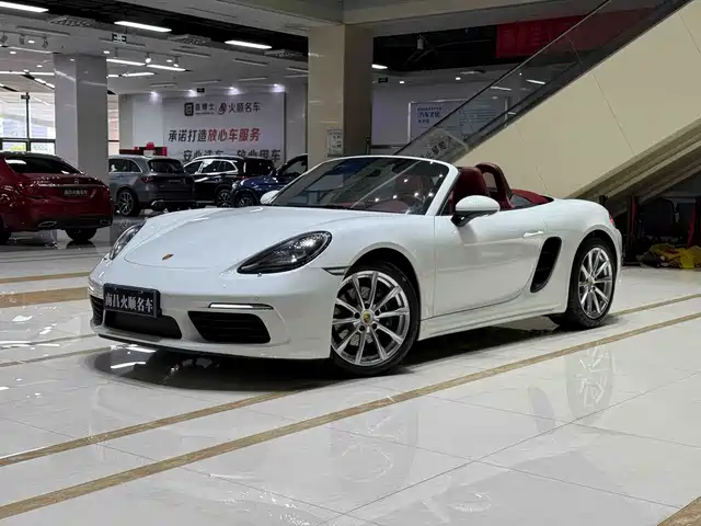 PORSCHE 718