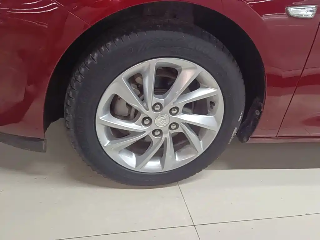 Buick Verano — миниатюра 23