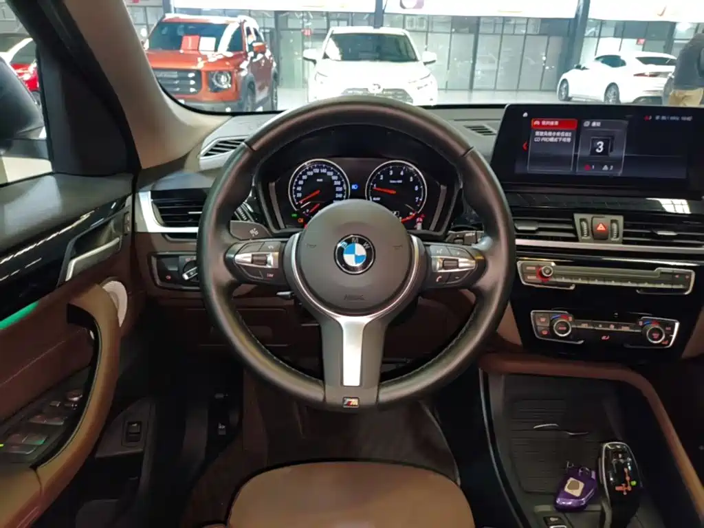 BMW X1 — миниатюра 11