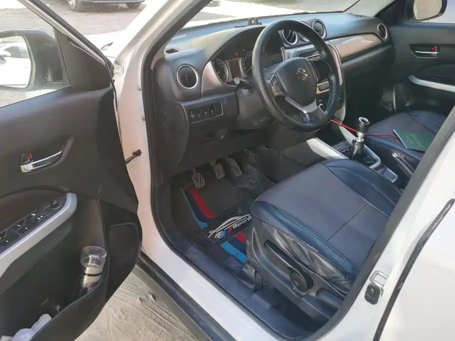 Suzuki Vitara — миниатюра 9