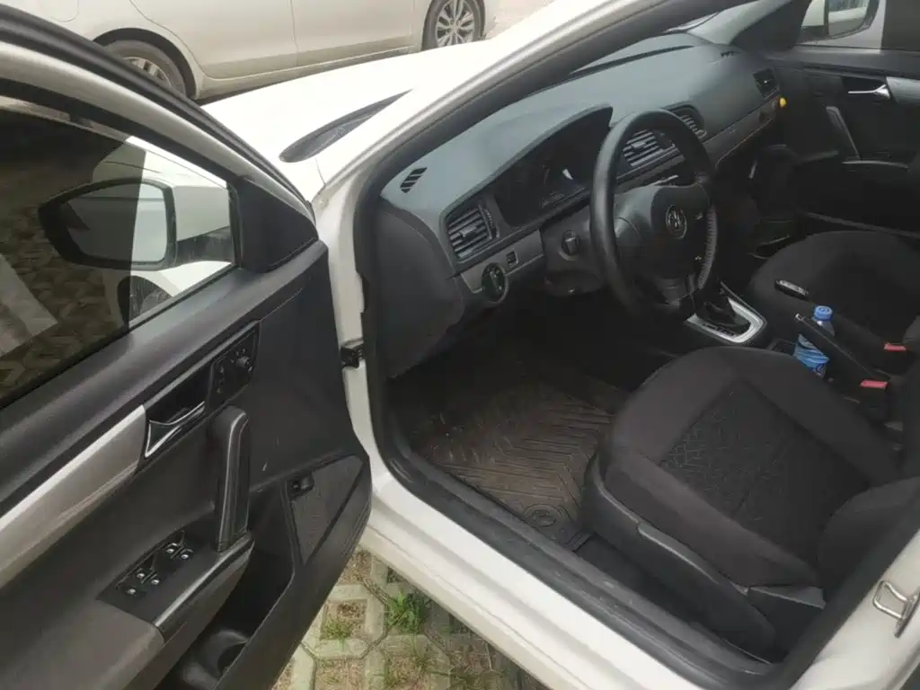 Volkswagen Lavida — миниатюра 16