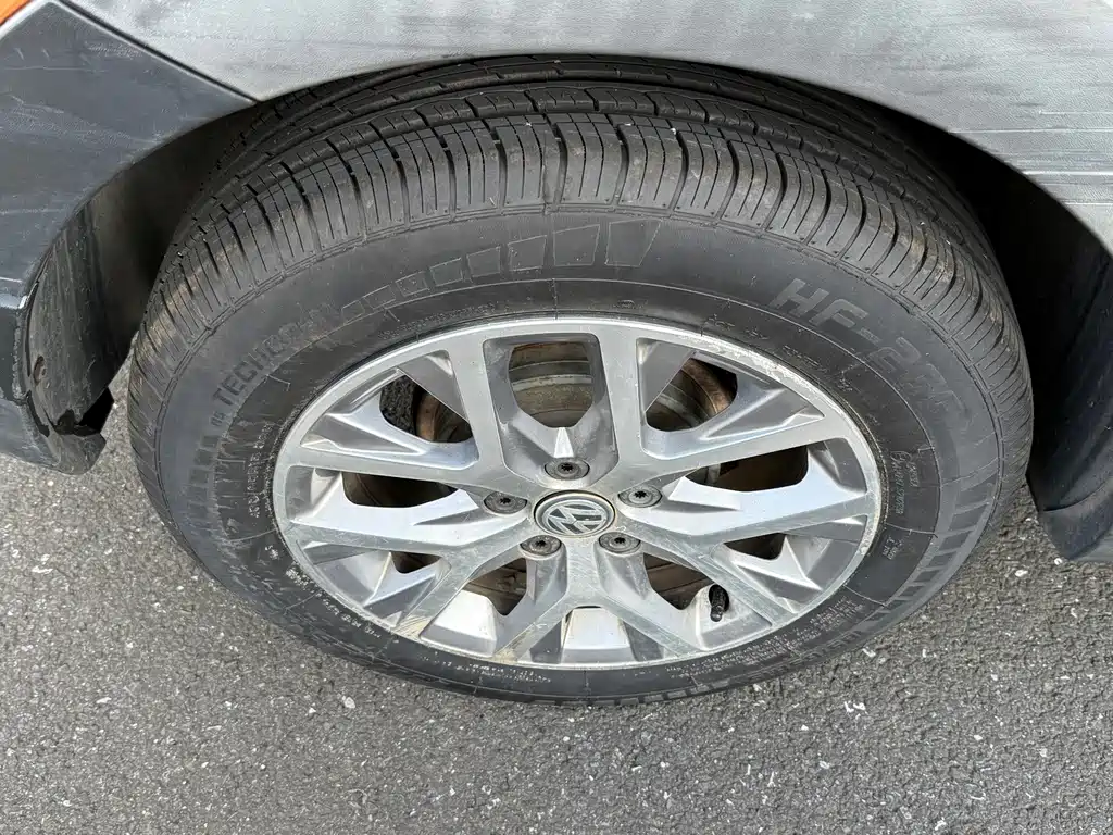 Volkswagen Polo — миниатюра 12