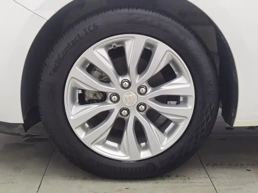 Buick Excelle — миниатюра 17