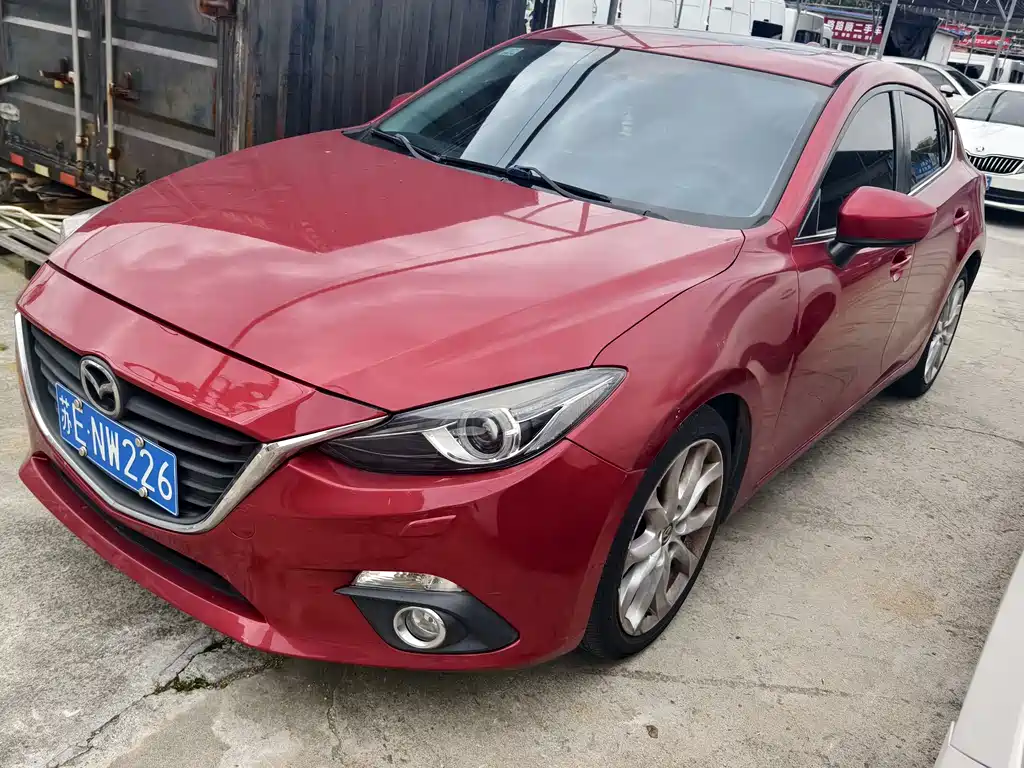 Купить Mazda 3 Axela