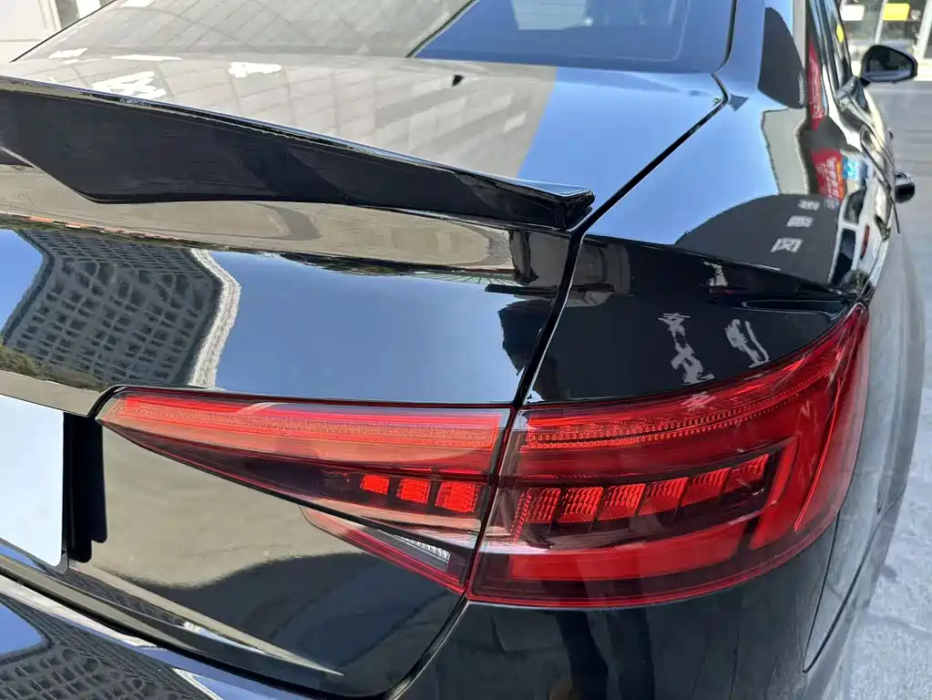 Audi A4L — миниатюра 40