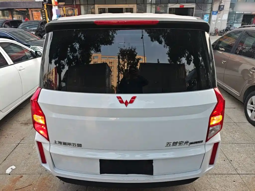 Wuling Hongguang PLUS — миниатюра 6