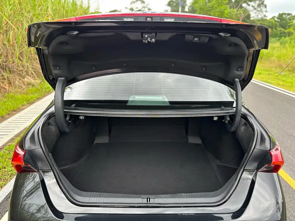Toyota Avalon — миниатюра 29