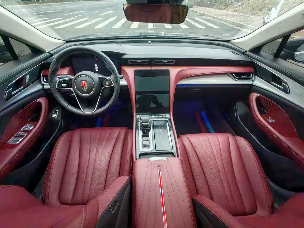 Hongqi Hongqi H5 — миниатюра 4