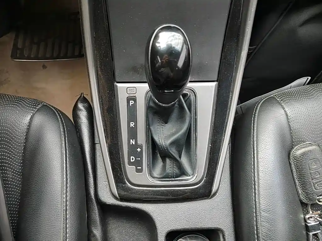 Hyundai Elantra Langdong — миниатюра 14