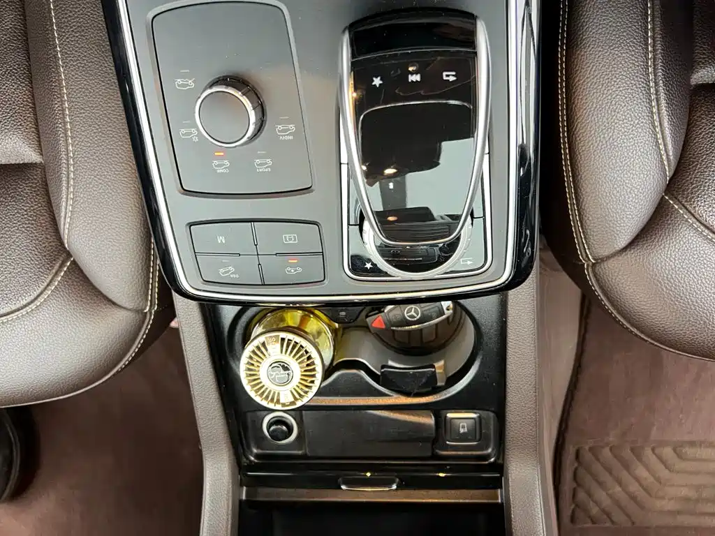 Mercedes-Benz — миниатюра 10