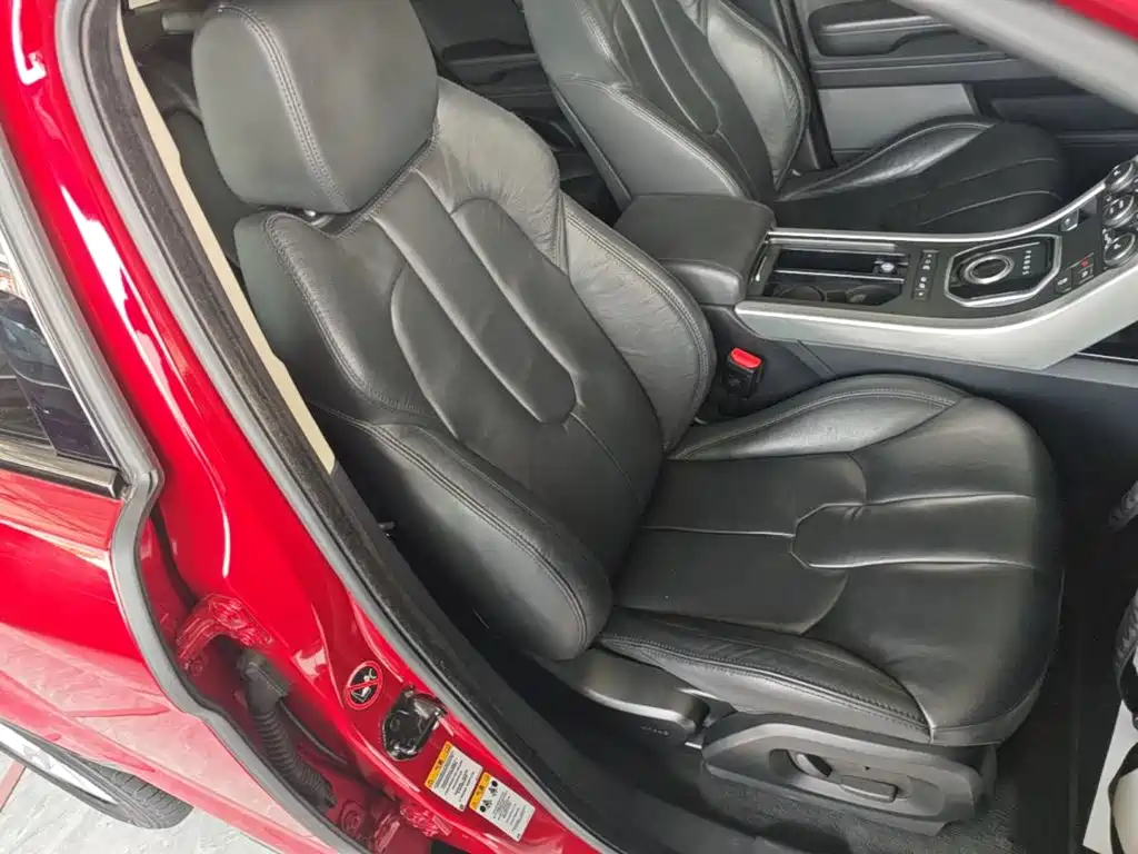 Land Rover Evoque (Import) — миниатюра 25