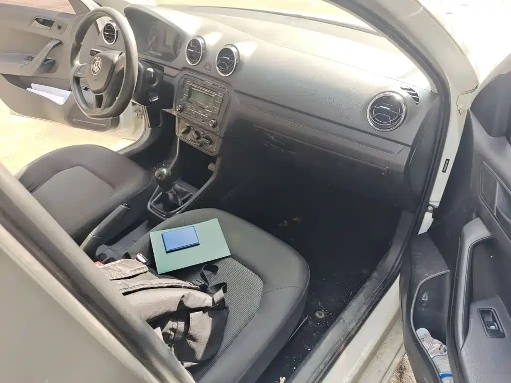 Volkswagen Jetta — миниатюра 18