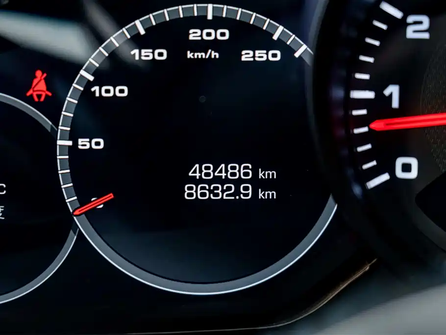 Porsche Cayenne — миниатюра 10