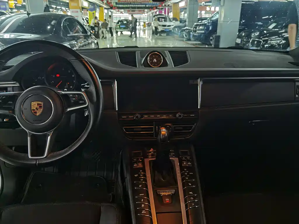 Porsche Macan 2020 Macan 2.0T