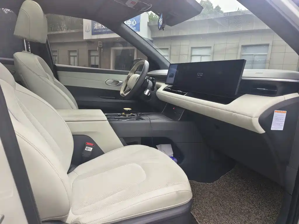 Hyundai EO — миниатюра 10