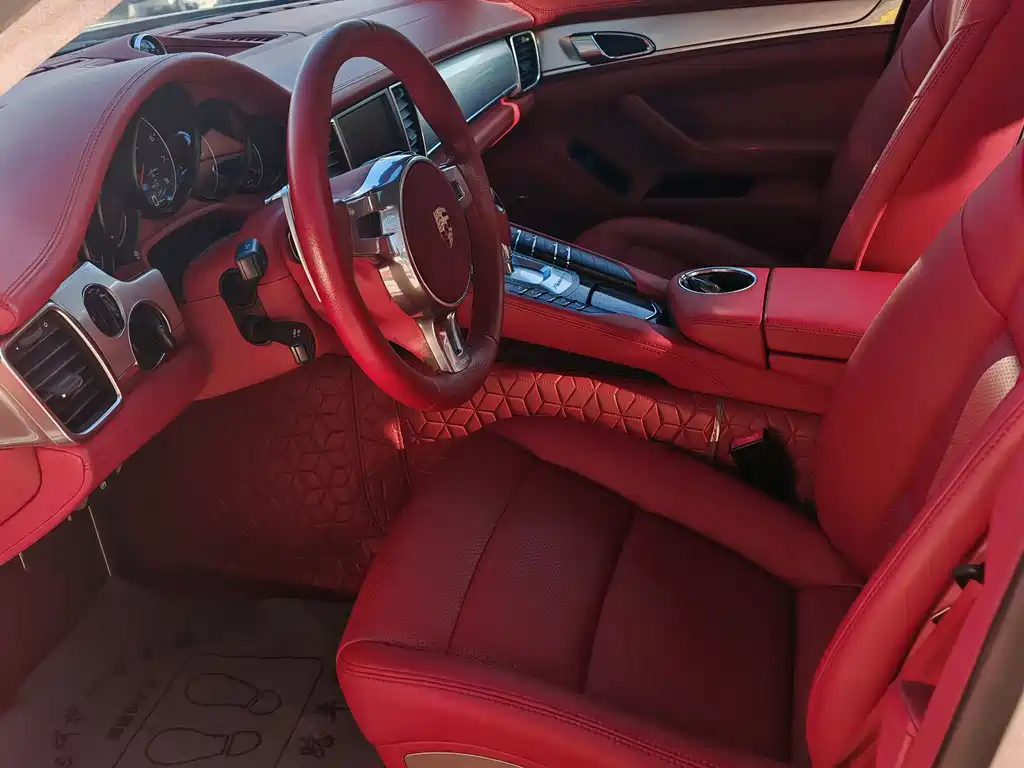 Porsche Panamera — миниатюра 8