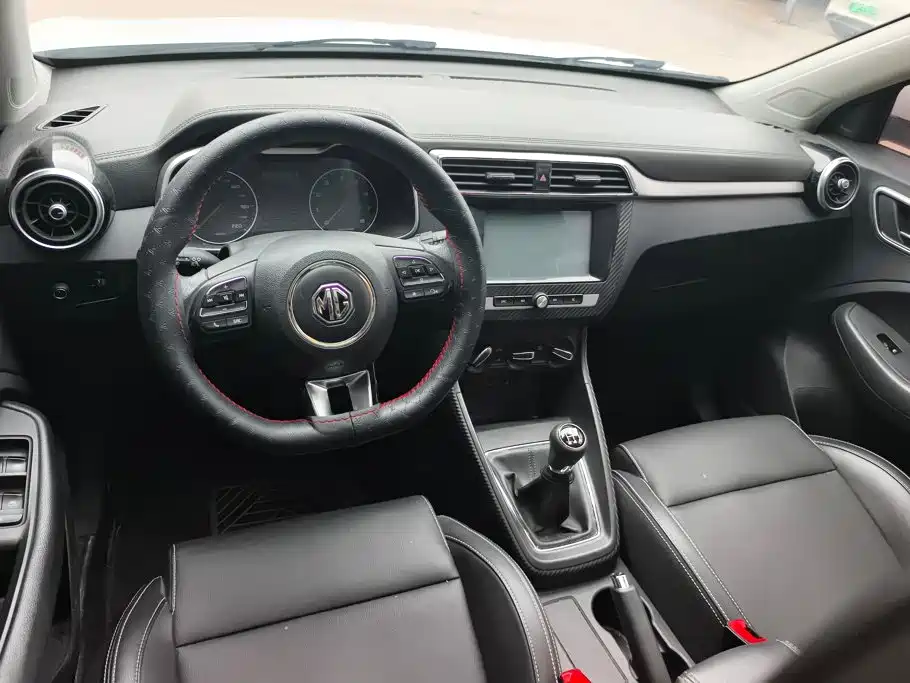MG ZS — миниатюра 12