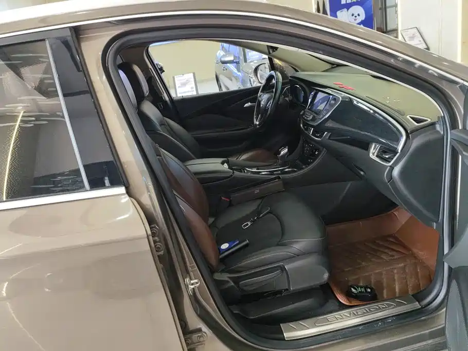 Buick Envision Plus — миниатюра 8
