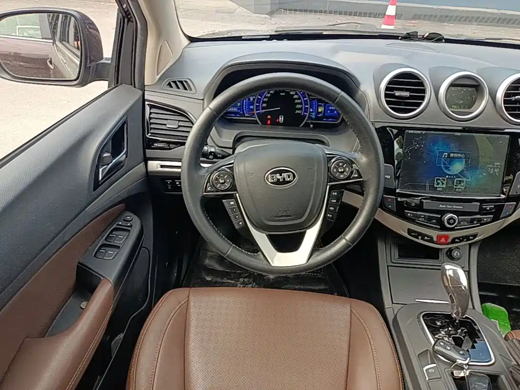 BYD S7 — миниатюра 15