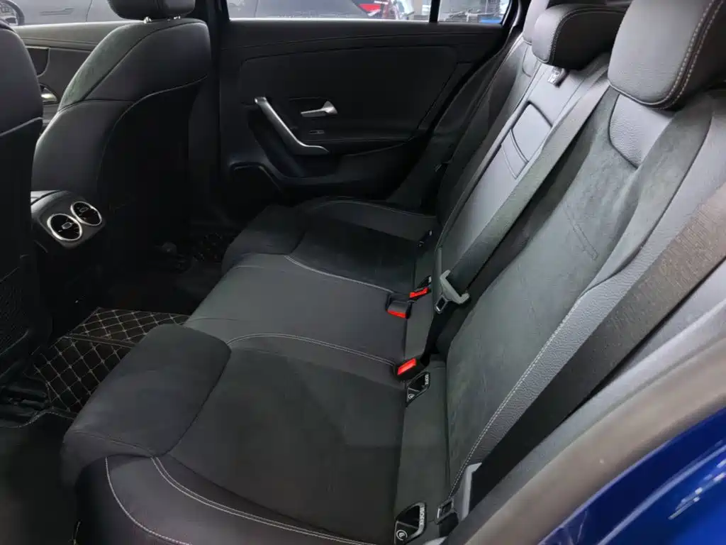 Mercedes-Benz A-Class — миниатюра 17
