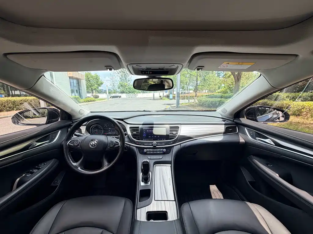 Buick LaCrosse — миниатюра 9