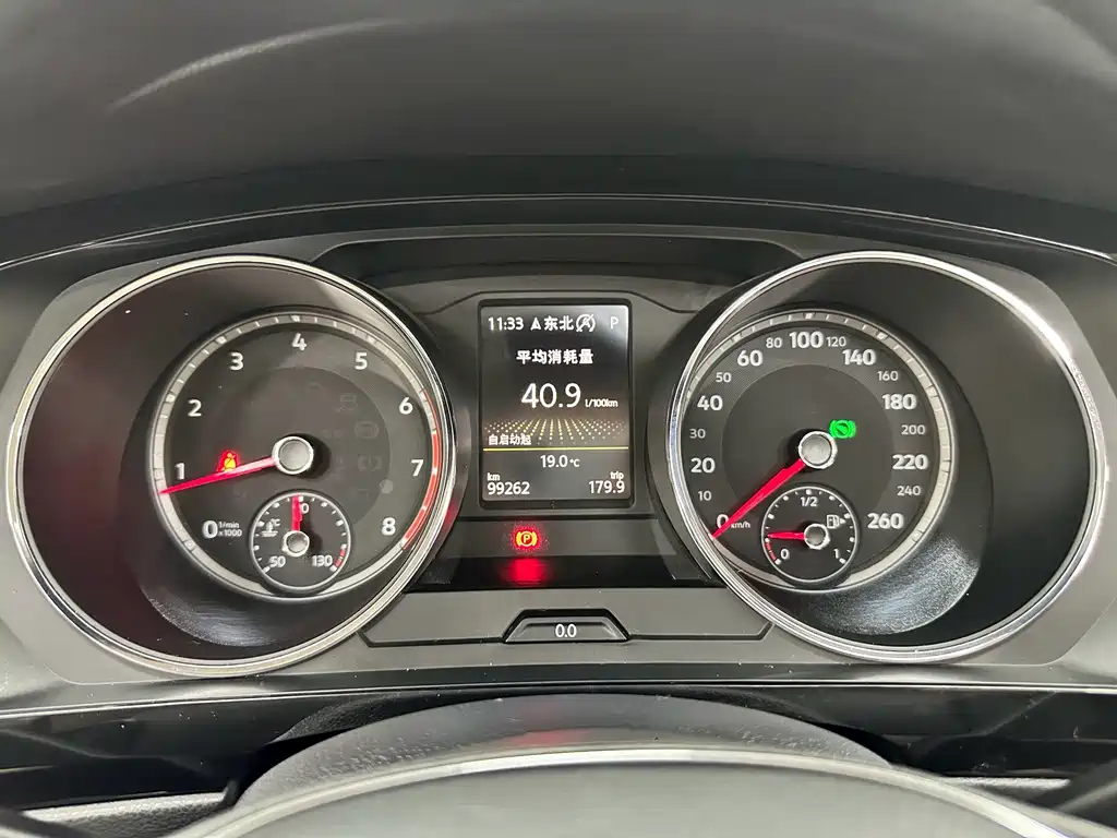 Volkswagen Tiguan L — миниатюра 21