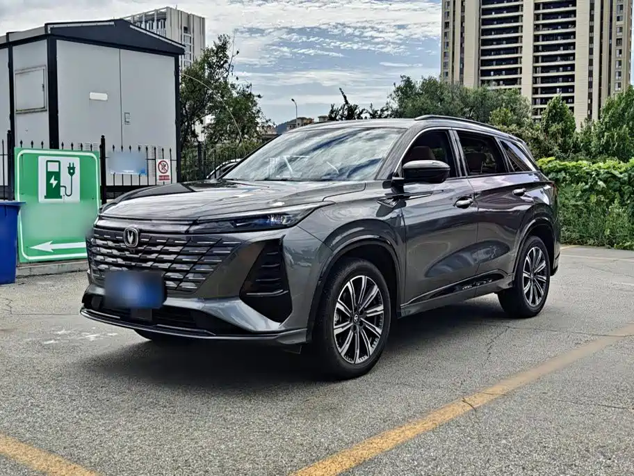 Changan Changan CS75PLUS — миниатюра 2