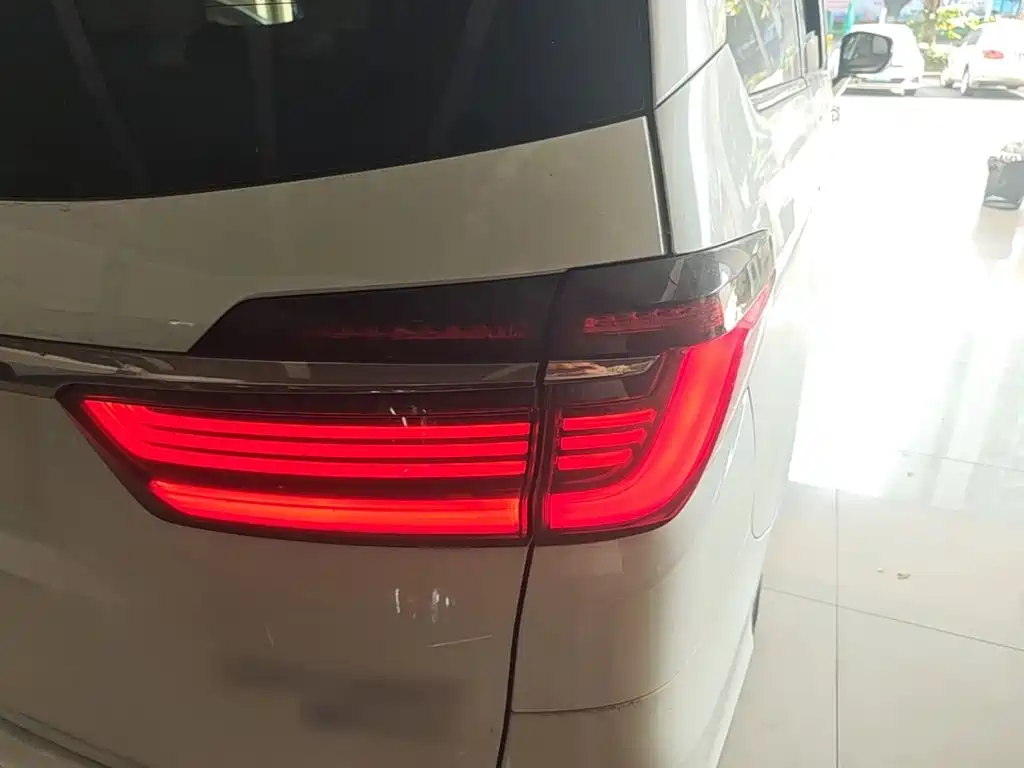 Honda Odyssey — миниатюра 8