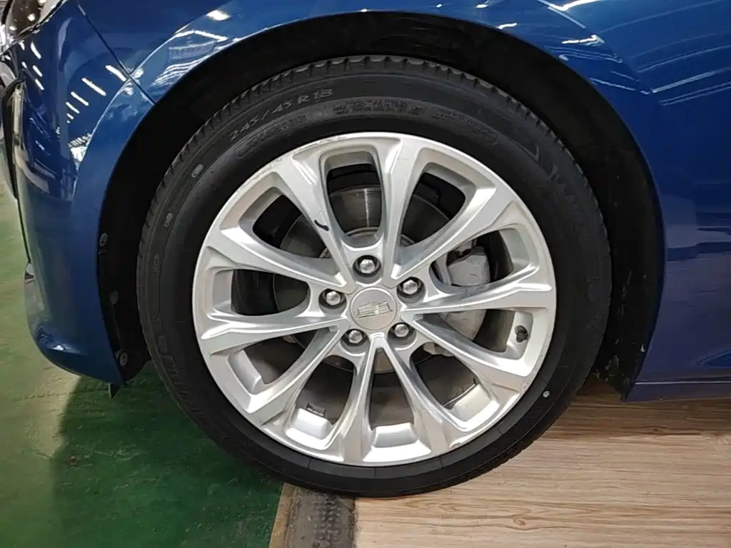Cadillac CT5 — миниатюра 23