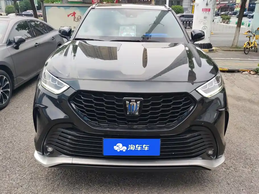 Toyota Crown Kluger 2023 2.5L HEV Luxury
