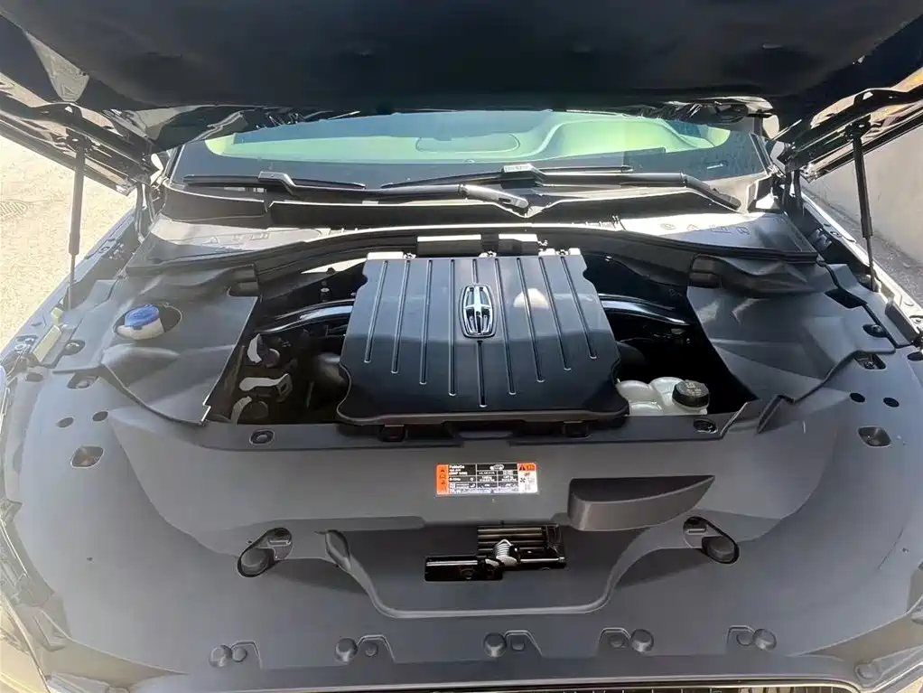 Lincoln Aviator 2023 3.0T V6 Premium мест