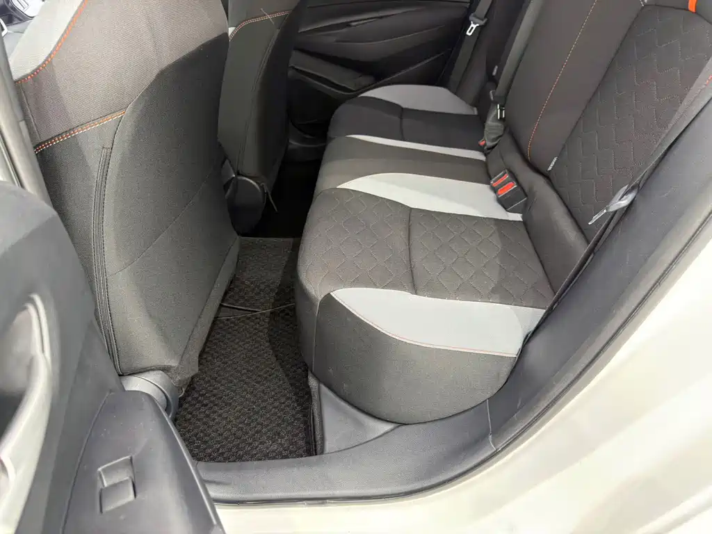 Toyota Corolla — миниатюра 14