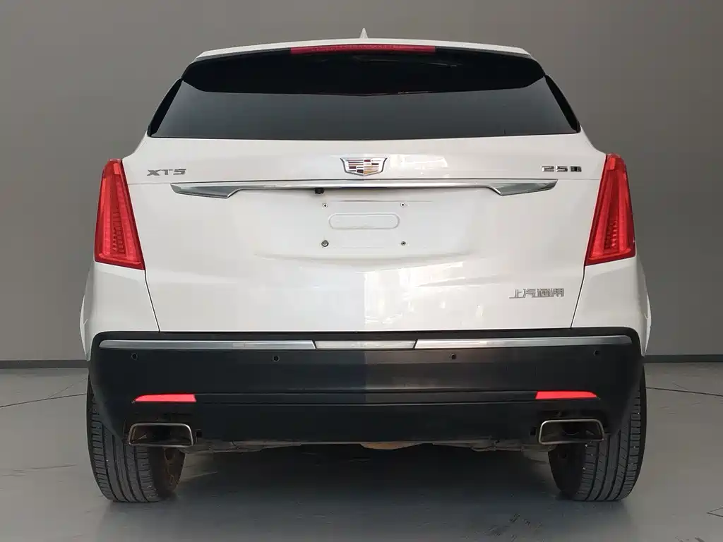 Cadillac XT5 — миниатюра 6