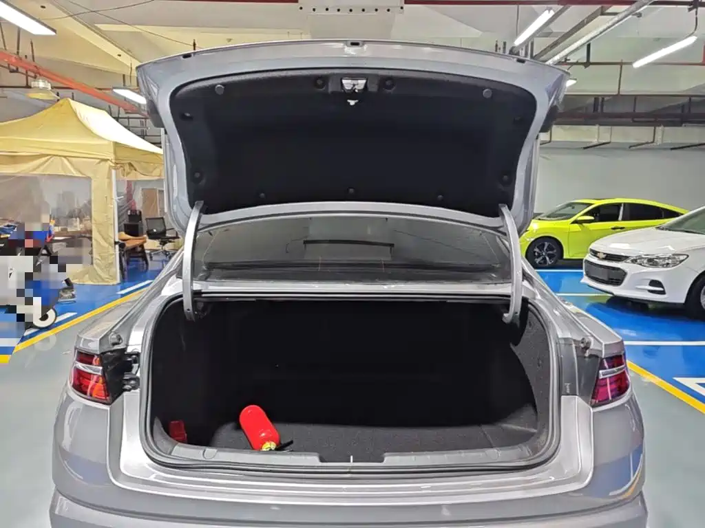 Geely Xingrui — миниатюра 19