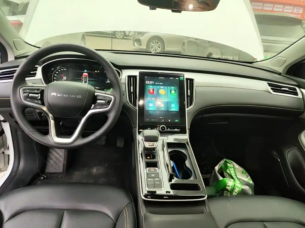 Roewe i6 MAX New Energy — миниатюра 10