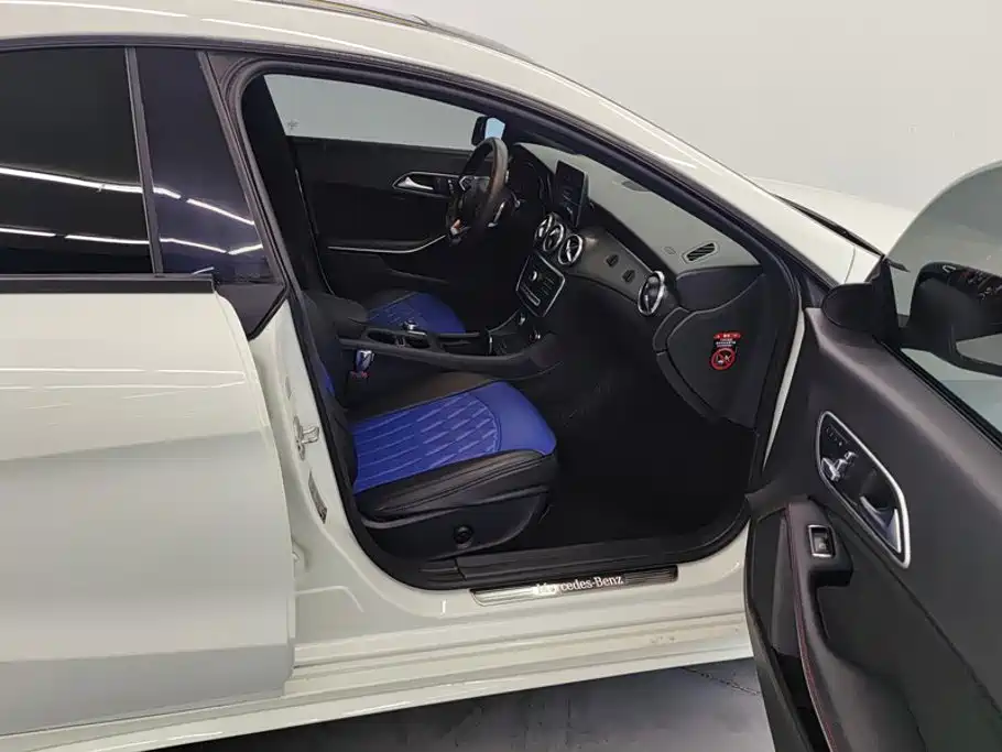 Mercedes-Benz CLA (Import) — миниатюра 8