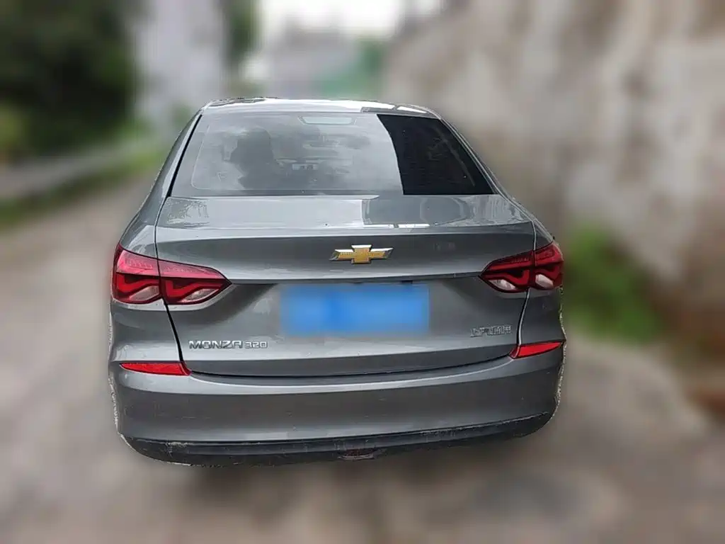 Chevrolet Monza — миниатюра 8
