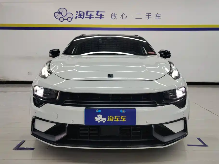 Lynk & Co 02 — миниатюра 2