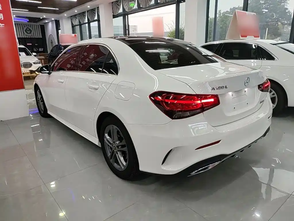 Mercedes-Benz A-Class — миниатюра 5