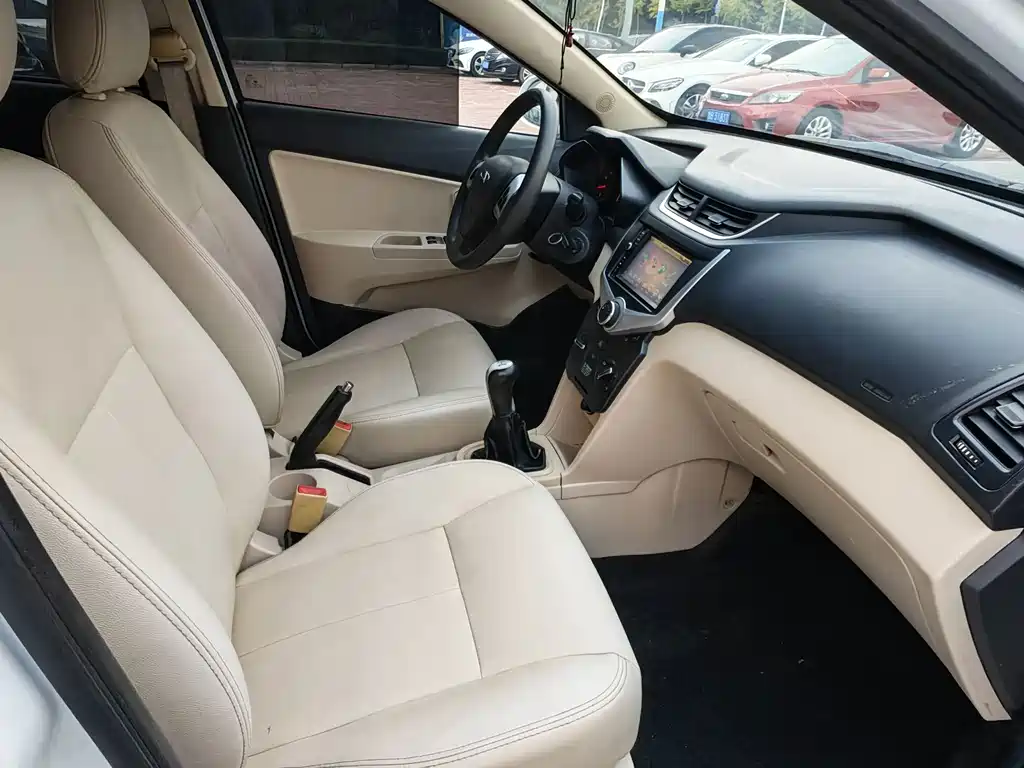 Chery Fengyun 2 — миниатюра 9