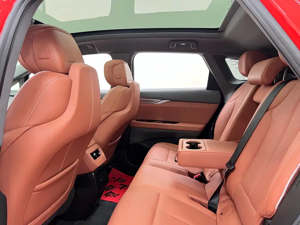 Cadillac IQ — миниатюра 17