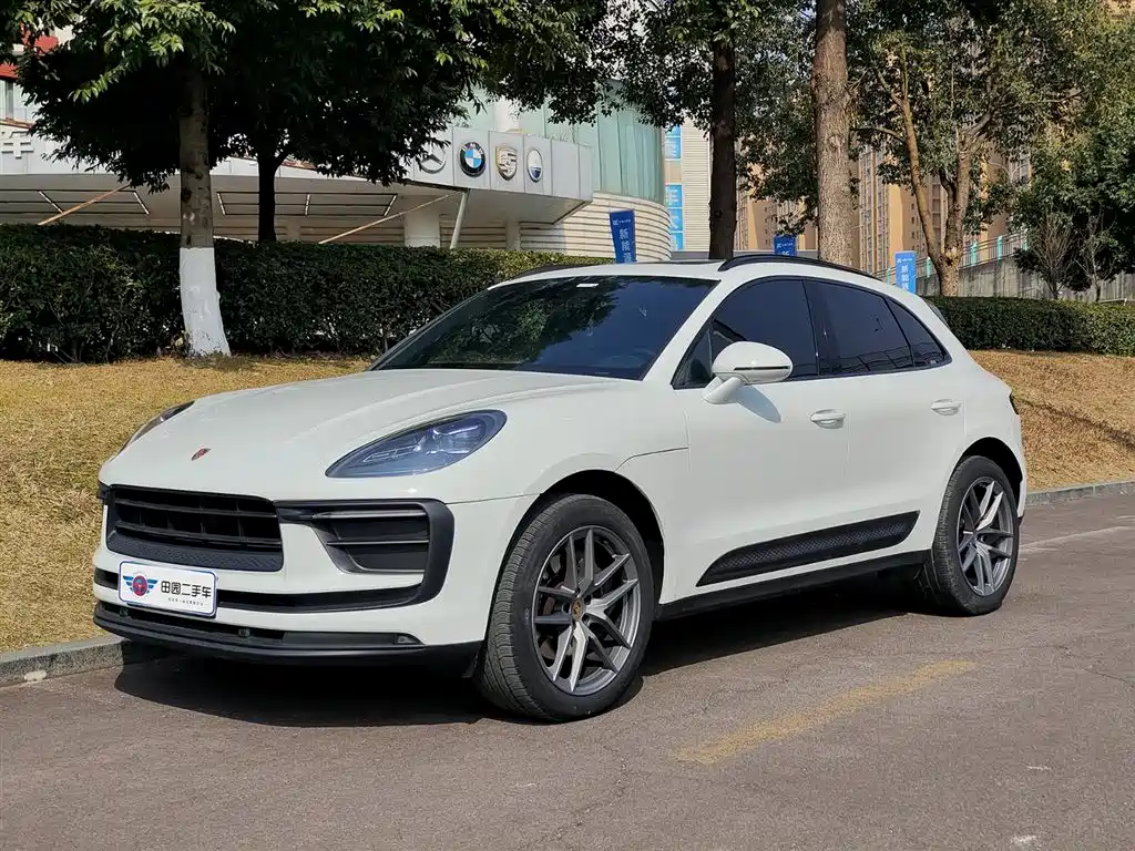 Porsche Macan 2023
