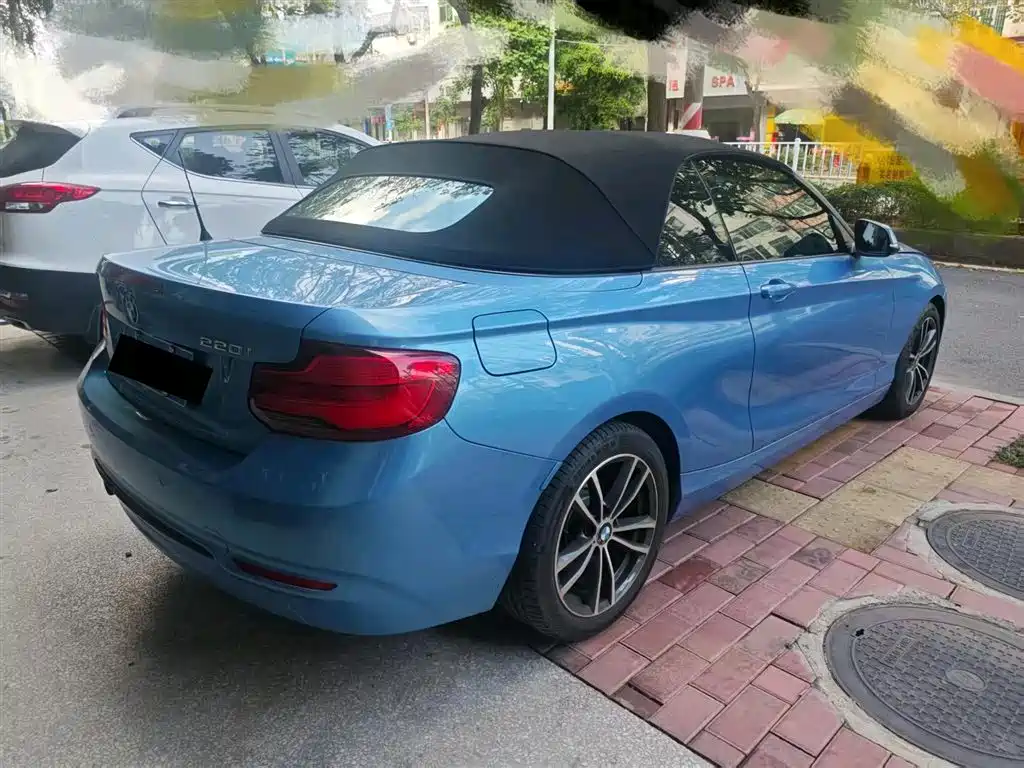 BMW 2 SERIES