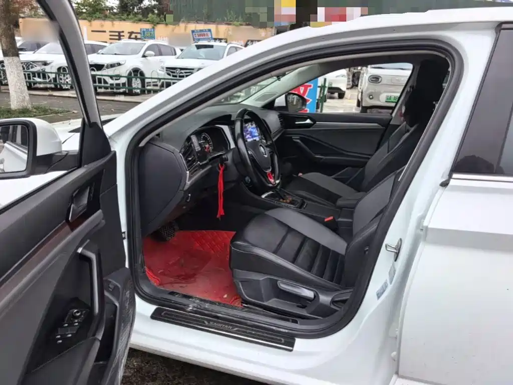 Volkswagen Sagitar — миниатюра 16