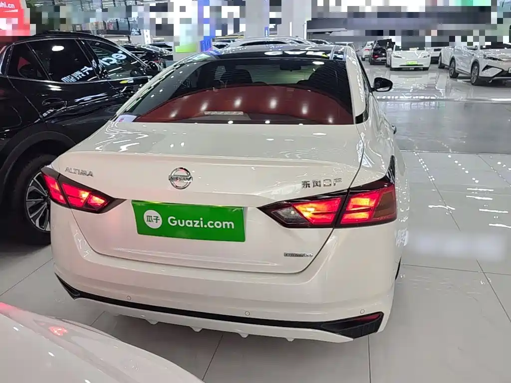 Nissan Teana — миниатюра 6