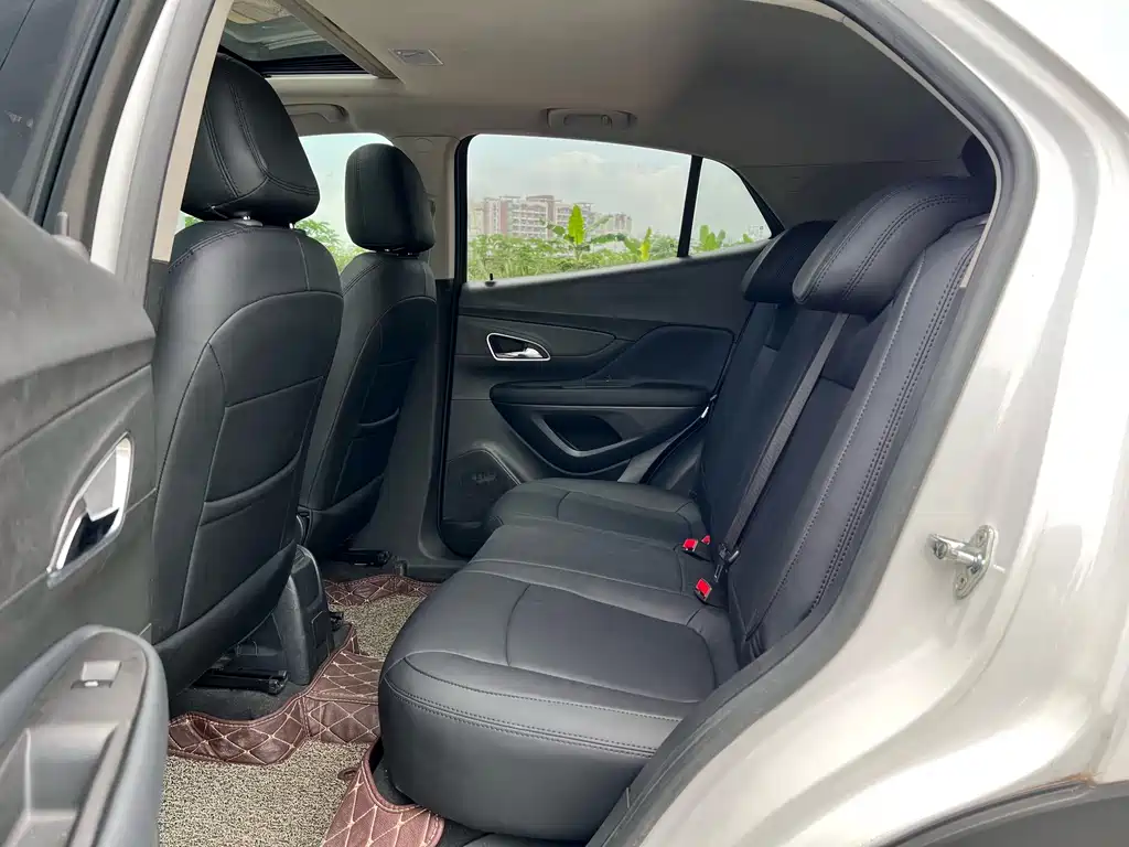 Buick Encore — миниатюра 6